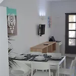 Fuer 5 Personen Ca- 65 M² In Puerto Del Carmen- Lanzarote - Suedkueste Von Lan By Interhome Lägenhet *