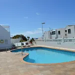 Fuer 5 Personen Ca- 65 M² In Puerto Del Carmen- Lanzarote - Suedkueste Von Lan By Interhome شقة بويرتو ذيل كارمين