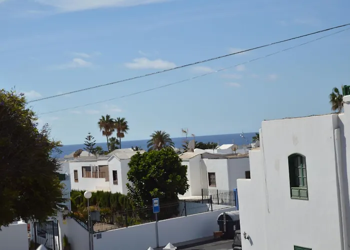 Apartamento Fuer 5 Personen Ca- 65 M² In Puerto Del Carmen- Lanzarote - Suedkueste Von Lan By Interhome *
