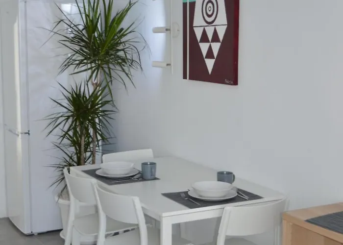 Fuer 5 Personen Ca- 65 M² In Puerto Del Carmen- Lanzarote - Suedkueste Von Lan By Interhome *